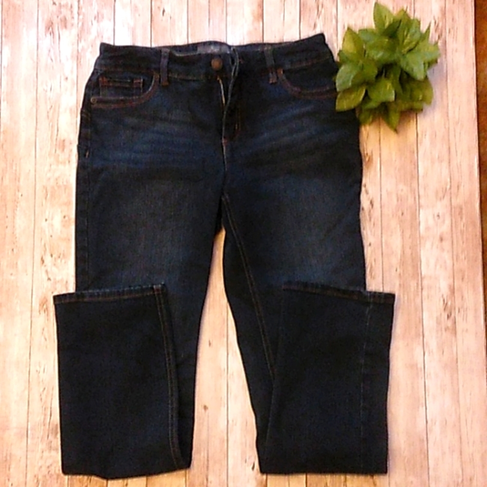 Chicos So Lifting women's size 0 short jeans (J5)